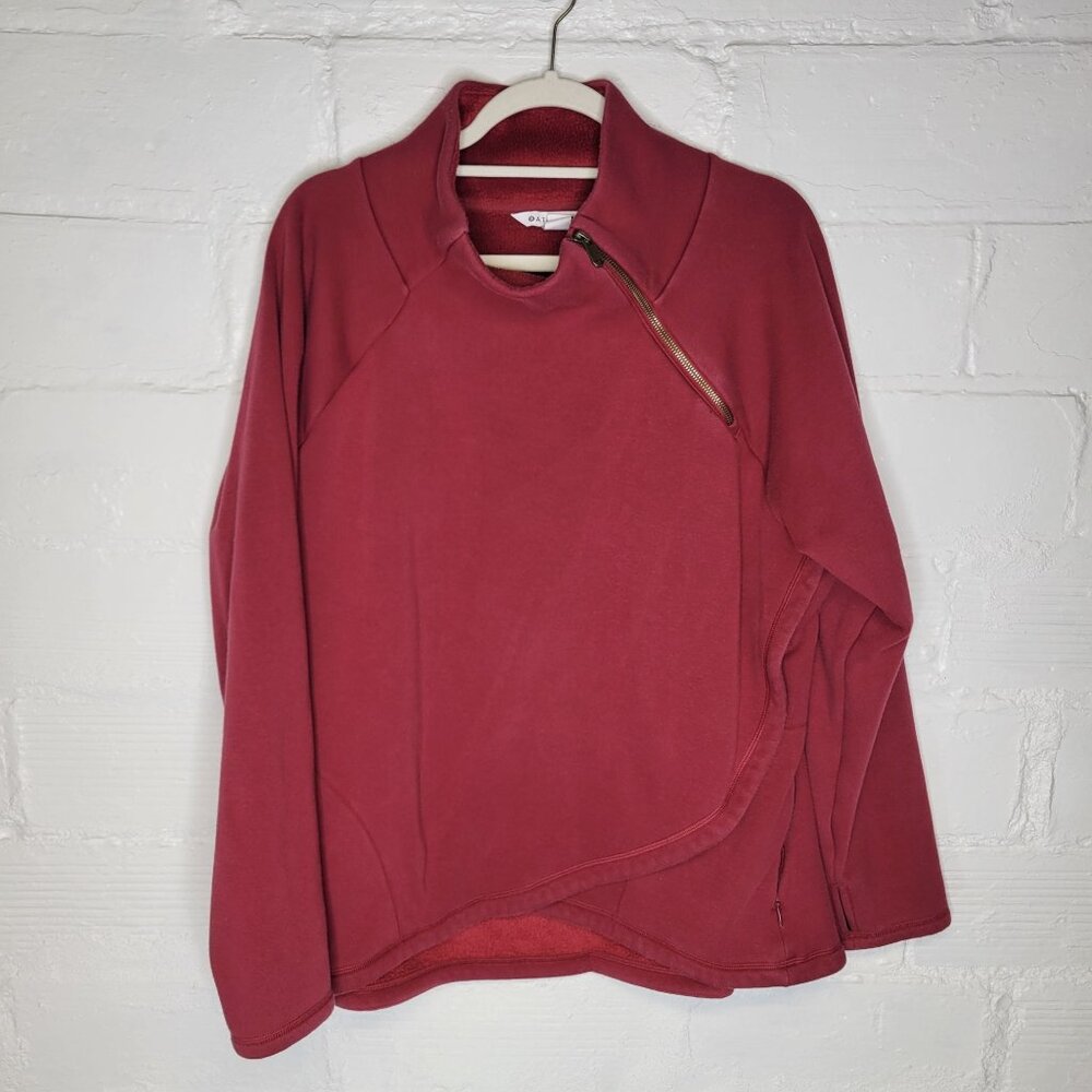 Athleta Women's Size 1X Cozy Karma Asymmetrical Pullover Red